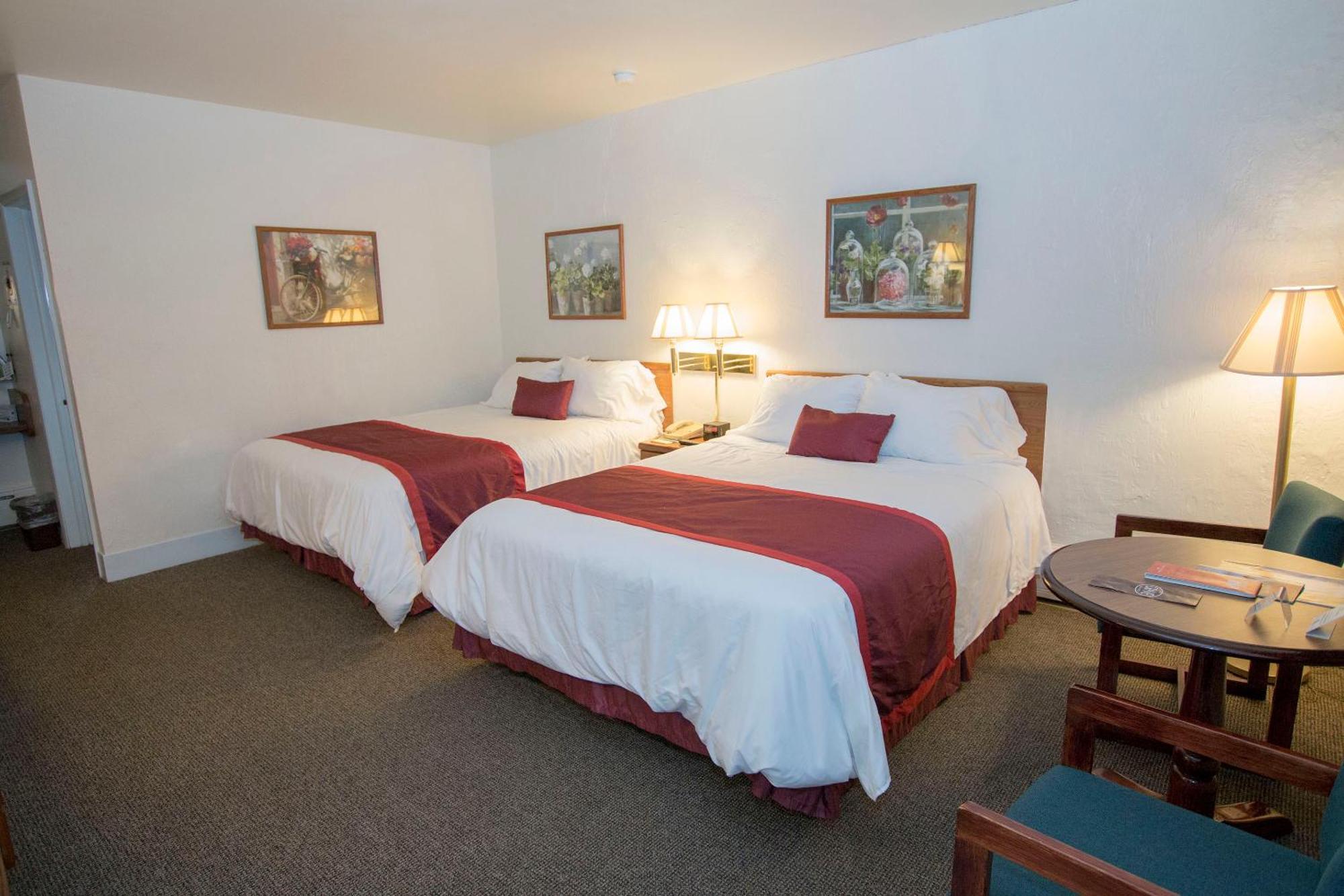 The Chalet Motel Mequon Εξωτερικό φωτογραφία